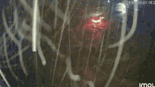 Đại uý quân đội tử vong sau khi rơi cùng xe xuống suối, camera hiện trường ghi cảnh đau lòng