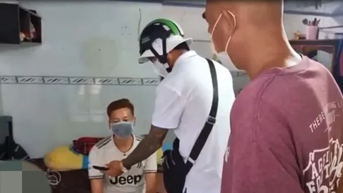 Bị cho là nói xấu cố ca sĩ Phi Nhung, nam thanh niên bị nhóm Youtuber tìm tới tận nhà, tát cháy má