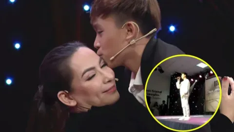 Hồ Văn Cường hiếm hoi nhắc đến mẹ nuôi, hé lộ mối quan hệ với Phi Nhung sau tranh cãi cát-sê