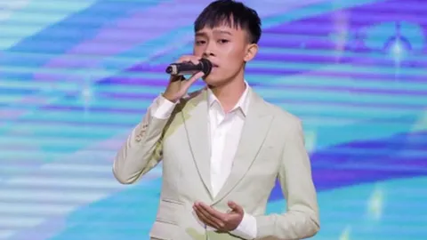 Hồ Văn Cường gây nhiều chú ý với nhận xét từ nhạc sĩ sáng tác bài riêng cho mình