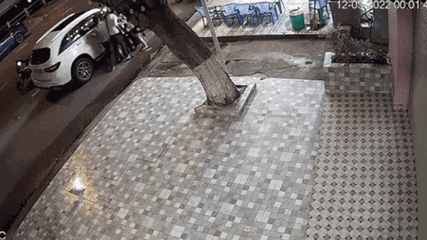 Tài xế Mercedes truy sát, tông chết người: Góc camera khác ghi lại diễn biến bất ngờ