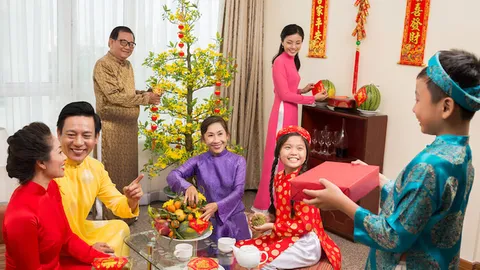 Những điều nên kiêng trong ngày mùng 1 Tết 2023 để cả năm may mắn