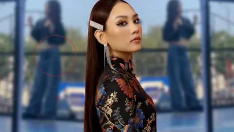 Xôn xao hình ảnh Hoa hậu Mai Phương để lộ nội y kém duyên ở nơi đông người khiến fan 'chào thua'