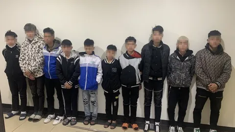 Mâu thuẫn trên Facebook, 2 nhóm học sinh hẹn nhau hỗn chiến: Giật mình trước cách thức đánh nhau