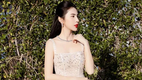 Sau ồn ào, Thuỷ Tiên thừa nhận bản thân chọn im lặng và chịu đựng