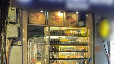 Xôn xao thông tin quán bánh mỳ cực nổi tiếng tại Hà Nội thẳng tay đánh khách hàng vì mang theo đồ uống