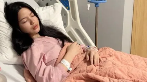 Quang Hải túc trực ở bệnh viện chăm sóc Chu Thanh Huyền?