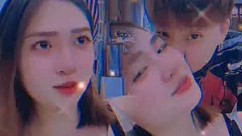 Thiện Nhân diện mạo khác lạ, vô tư tình tứ cùng người yêu đồng giới hậu lùm xùm