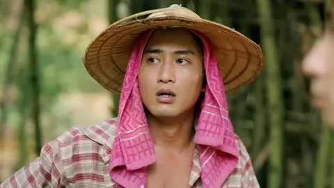Vừa bị chê bai vì nói giọng khàn, Doãn Quốc Đam thẳng thắn lên tiếng đáp trả