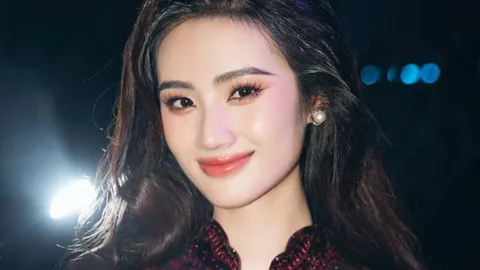 Trưởng BTC Miss World VN cầu cứu vì Hoa hậu Ý Nhi bị bạo lực mạng xã hội