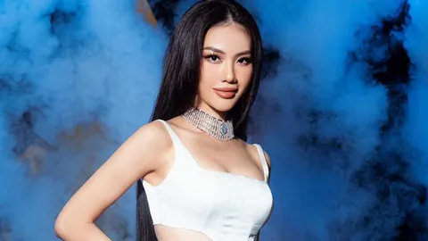 Bùi Quỳnh Hoa đang ở đâu, làm gì giữa 'tâm bão'?