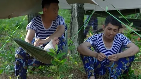 Cuộc Chiến Không Giới Tuyến tập 23: Em trai Trung được khuyên bớt sân si, đố kỵ