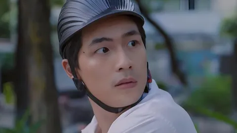 Chúng Ta Của 8 Năm Sau tập 4: Tình địch của Ánh Dương lộ diện, Tùng - Nguyệt có 'trái ngọt'