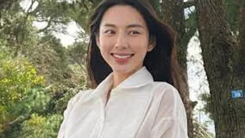 Đại diện Hoa hậu Thuỳ Tiên phản hồi về nghi vấn liên quan đến đường dây mua bán dâm gây xôn xao