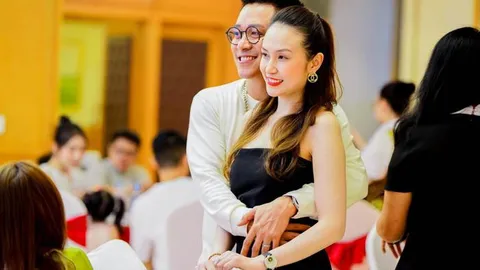 Vợ chồng Tuấn Hưng thông báo 'tin vui', dân tình nô nức gửi lời chúc mừng