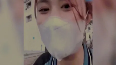 Clip: Cười chảy nước mắt với cô gái thay dầu nhớt xe máy sau 2 năm
