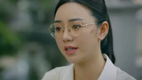 Quỳnh Kool chỉ nói một câu trong Chúng Ta Của 8 Năm Sau mà khiến khán giả 'vỗ đùi đen đét' vì quá đúng