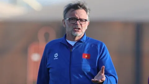 Kịch bản nào chờ HLV Troussier ở ngày tuyển Việt Nam chia tay Asian Cup 2023?