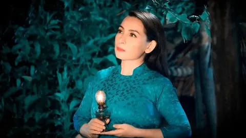 Em trai Phi Nhung nghẹn ngào nỗi nhớ: Bao giờ chị về với em?