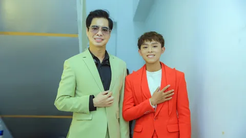 Được Ngọc Sơn rủ nhảy trên sân khấu, Hồ Văn Cường: 'Bắt con nhảy là một cực hình'