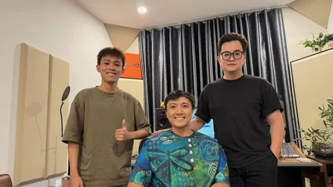 Nam nhạc sĩ đăng ảnh cùng Hồ Văn Cường, tuyên bố: 'Tới công chuyện'