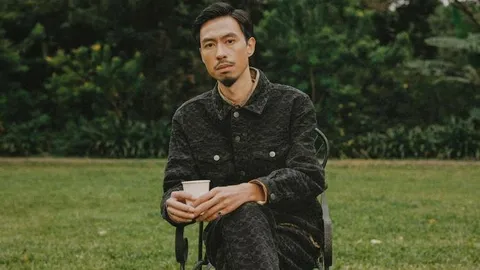 Đen Vâu được bình chọn trở thành Gương mặt trẻ Việt Nam tiêu biểu