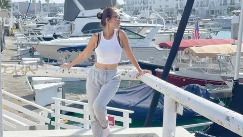 Cuộc sống của nữ diễn viên rời showbiz khi đang đỉnh cao sang Mỹ định cư giờ ra sao?