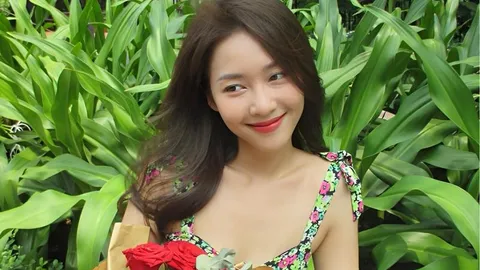 Khả Ngân vướng nghi vấn bí mật đính hôn