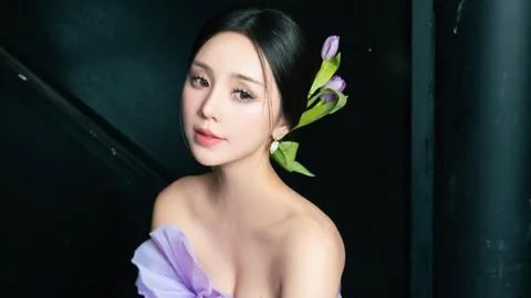 Quỳnh Kool bất ngờ mặc váy cưới, thực hư tin đồn sắp lên xe hoa