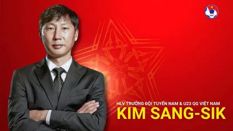 Đừng chỉ mong HLV Kim Sang Sik sẽ giỏi hơn HLV Park Hang Seo!