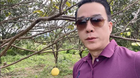 Sau gần 1 năm chia tay ca sĩ Hà Thanh Xuân, 'vua cá Koi' lần đầu ẩn ý chuyện 'vợ con'