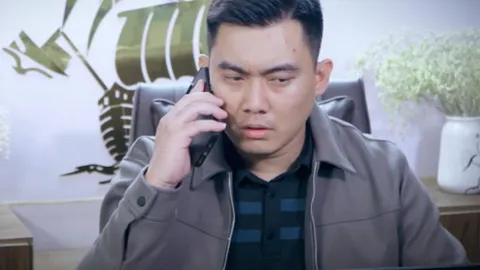 Nhận được cuộc gọi của 'thám tử tư do vợ thuê theo dõi', người đàn ông bị lừa 10.000 USD