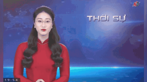 Vìdeo: MC truyền hình Hải Dương trong bản tin cuối cùng 'gây bão' mạng xã hội