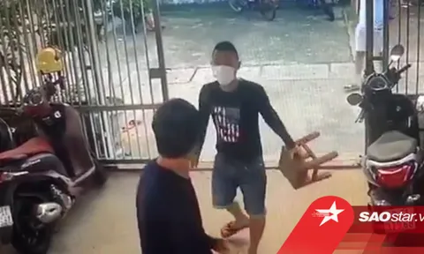Clip: Con gái vay tiền, cha bị nam thanh niên đến đuổi đánh đòi nợ