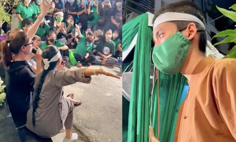 Xúc động khoảnh khắc con nuôi Phi Nhung hát trước di ảnh mẹ, Đức Hiếu khép mình vào góc để giấu nước mắt