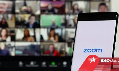 Dạy online nhưng quên tắt mic, cô giáo chê học sinh và phụ huynh 'hãm chối tỉ' gây xôn xao MXH