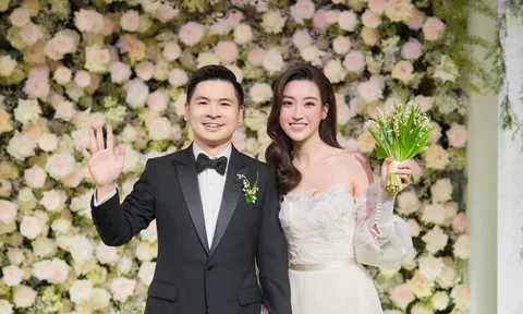 Làm dâu nhà hào môn, Đỗ Mỹ Linh gác lại tuần trăng mật, liên tục chạy show sau đám cưới