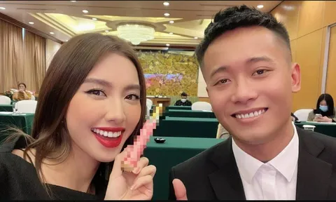 Hoa hậu Thùy Tiên bỗng rủ fan 'lên thuyền', netizen hí hửng: Có phải chị muốn gửi lời đến Quang Linh?