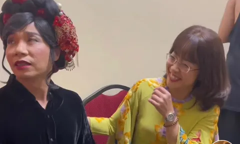 Vợ cũ, vợ mới của NSND Công Lý hội ngộ tại hậu trường Táo quân, cách cư xử khiến dân tình nể phục