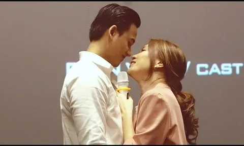 Rần rần khoảnh khắc Mỹ Tâm - Mai Tài Phến nhảy nhót tưng bừng cạnh nhau khiến fan xuýt xoa