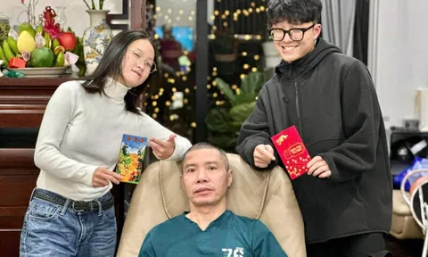 NSND Công Lý nghẹn ngào khi các con đến thăm, nam nghệ sĩ bật khóc khi các con tiết lộ điều này