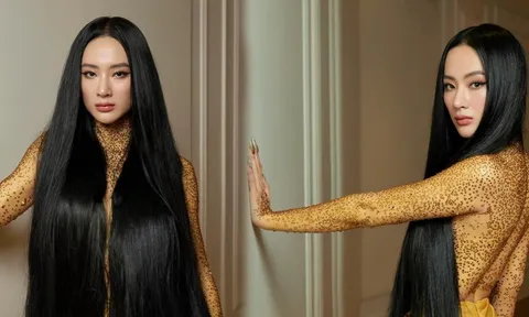 Angela Phương Trinh 'không mặc áo' dự sự kiện, dùng tóc che chắn vì sợ hớ hênh