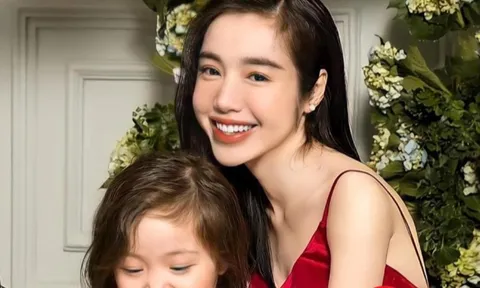 Elly Trần có phản ứng ra sao khi được dân mạng khuyên bớt đăng 'drama' để giữ tuổi thơ đẹp cho con