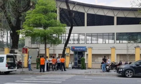 Cây ATM ở Đà Nẵng bị đập phá, trộm két sắt đựng tiền