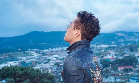 Bị mỉa mai sau phát ngôn tự nhận là ca sĩ đẹp trai nhất Việt Nam, Tuấn Hưng ẩn ý: Tôi xấu và già, kệ tôi