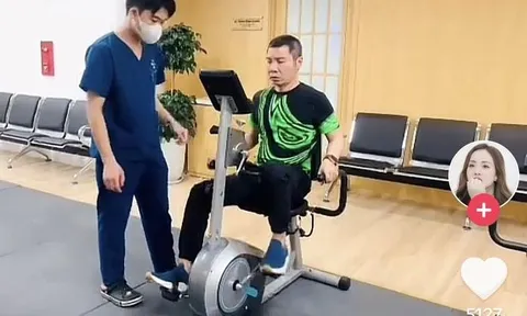 NSND Công Lý cố gắng tập luyện mỗi ngày, sức khỏe tiến triển tốt sau bạo bệnh