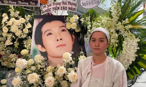 Con gái NSƯT Vũ Linh từ chối nhận hoa và vật chất khác, lý do phía sau khiến nhiều người cảm thông