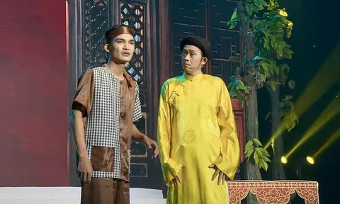 NSƯT Hoài Linh hiếm hoi trở lại sân khấu kịch, thần sắc và phản ứng của khán giả như thế nào?