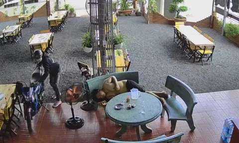 Clip: Nín thở với pha trộm xe như phim hành động