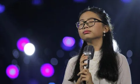 Màn trình diễn hiếm hoi khiến Phương Mỹ Chi bật khóc trên sân khấu